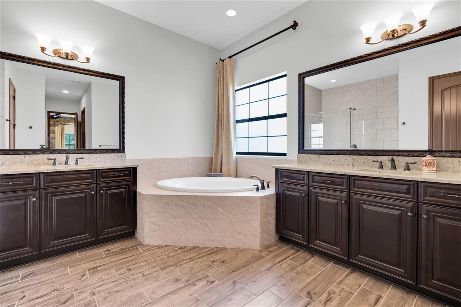 PRIMARY ENSUITE