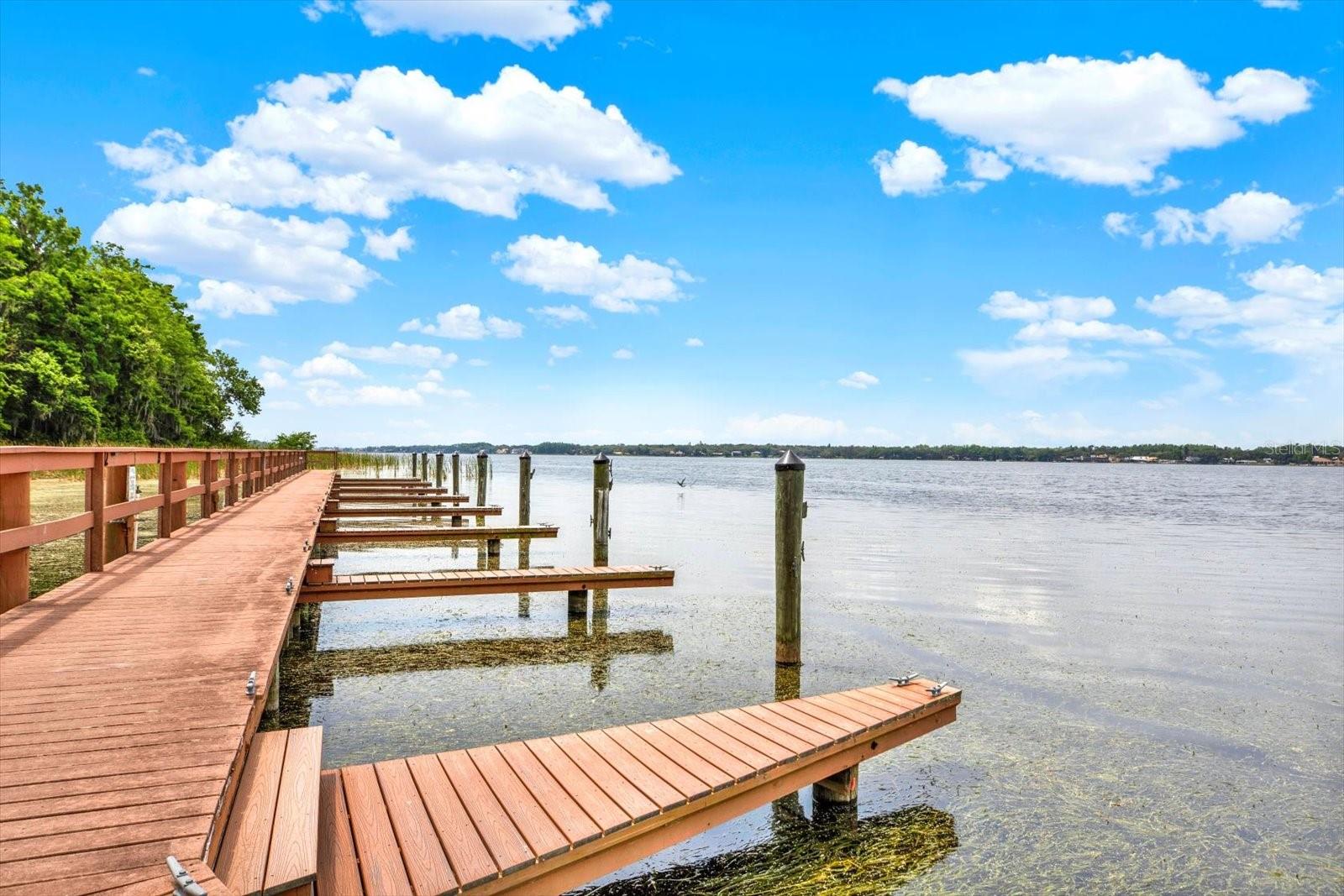 Private boat docks for Presidents Landing residents only with easy access to beautiful Lake Tarpon!