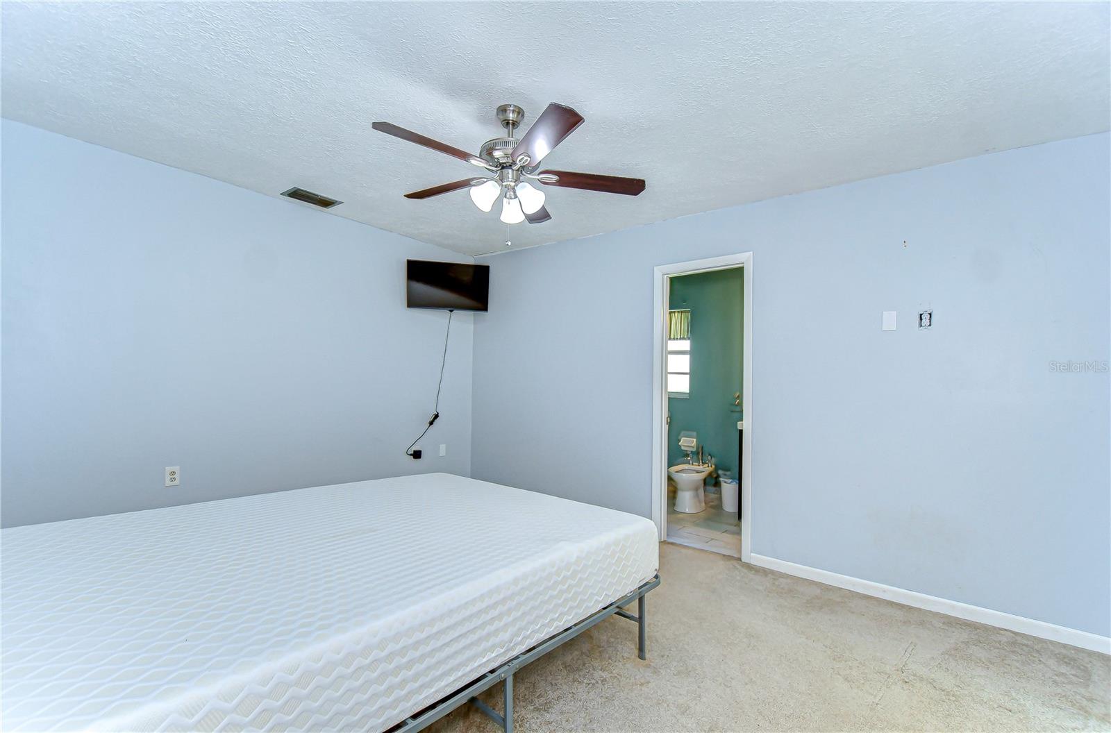 fourth bedroom!