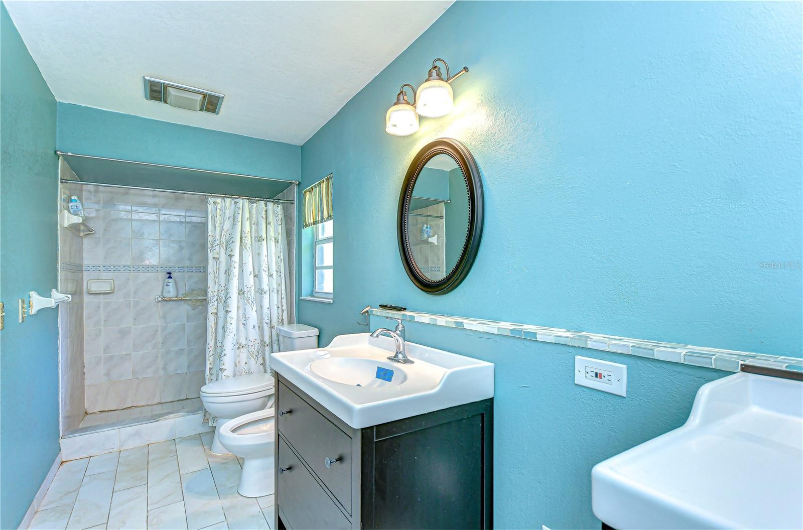 fourth bedroom en-suite!