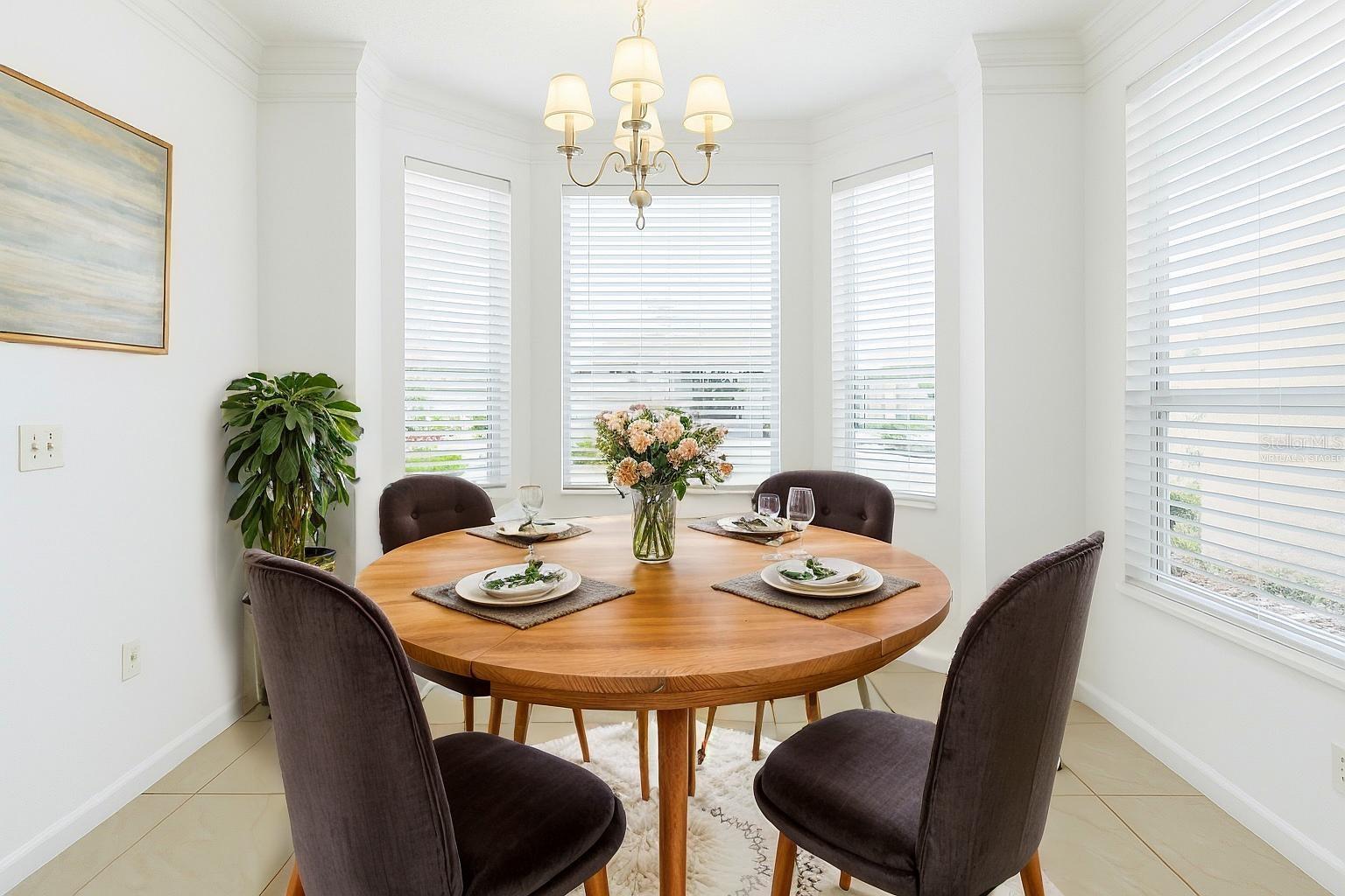 Virtually staged dining area