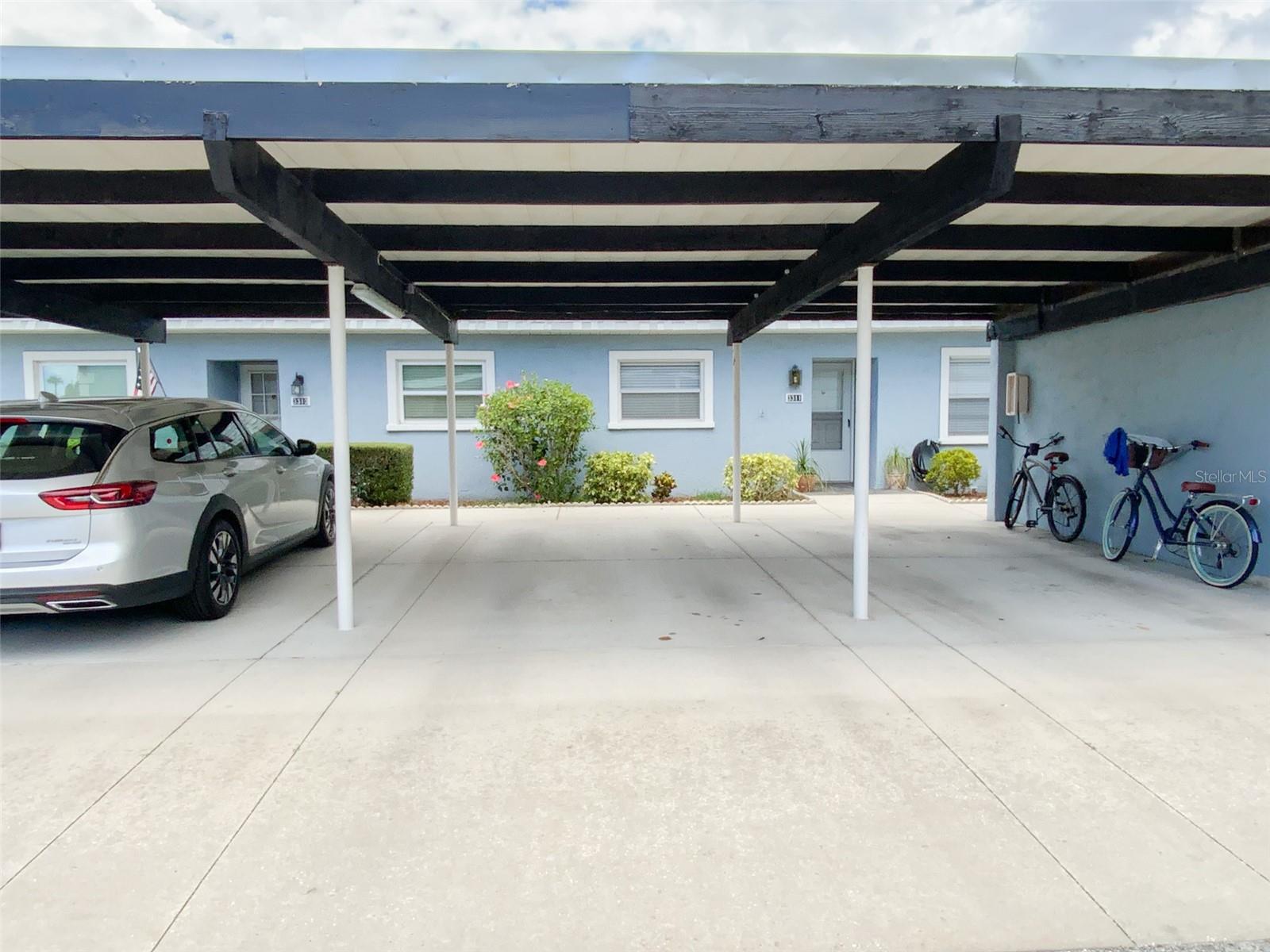 Carport