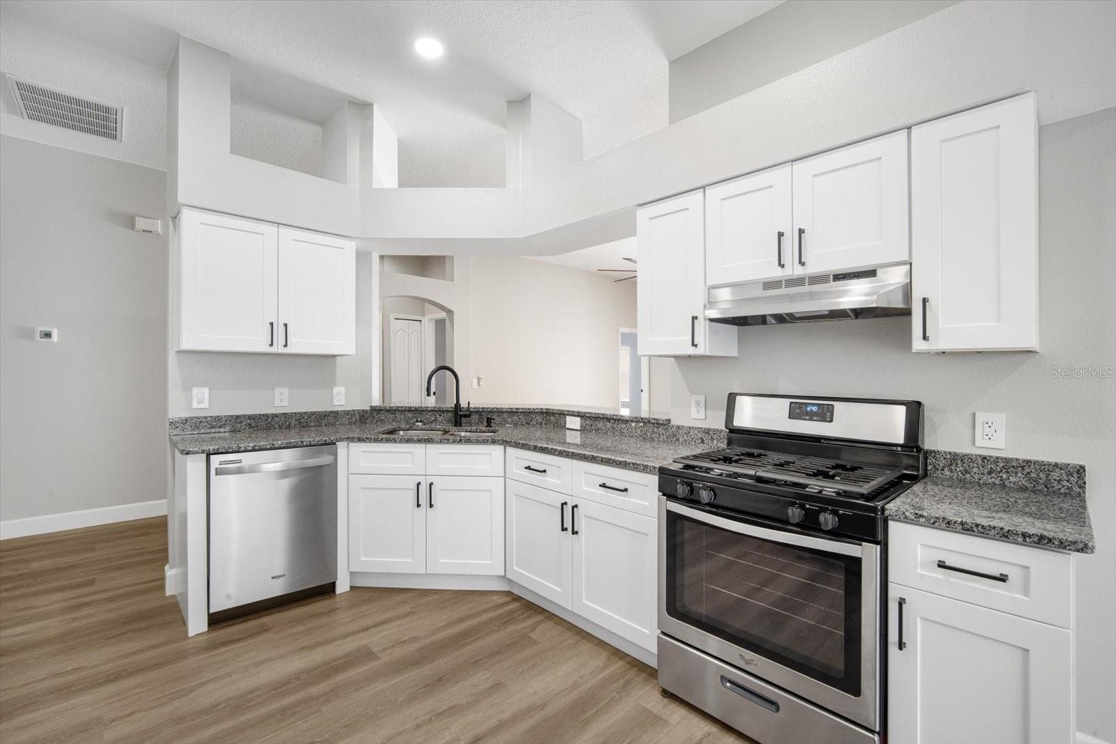Roomy Kitchen!