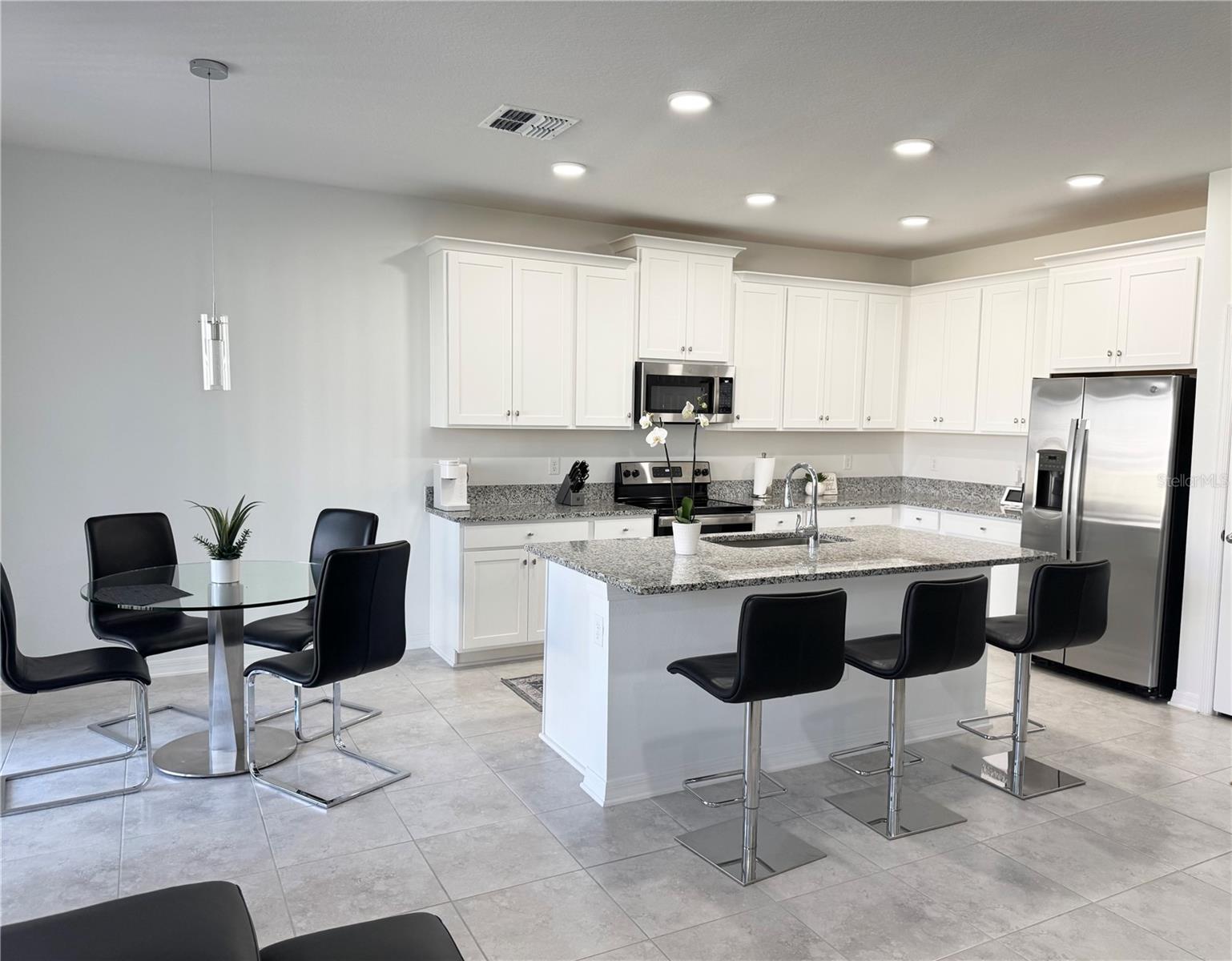 Kitchen/Cafe