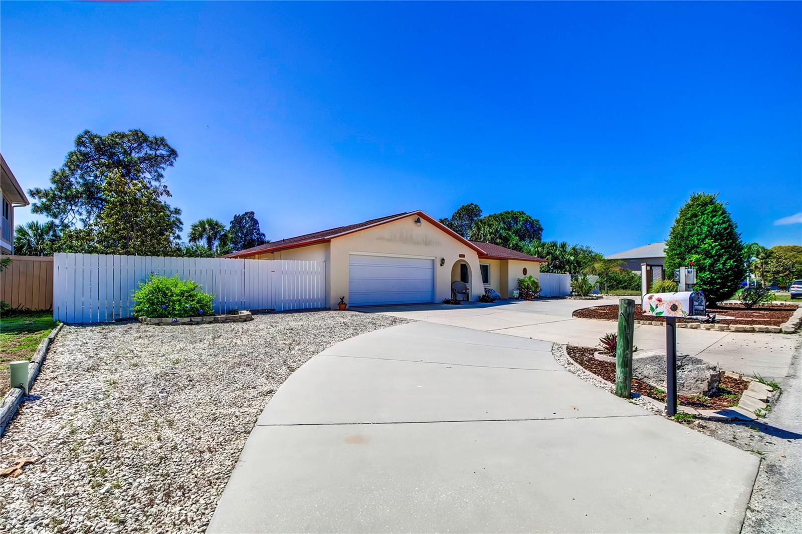 Circular Driveway....