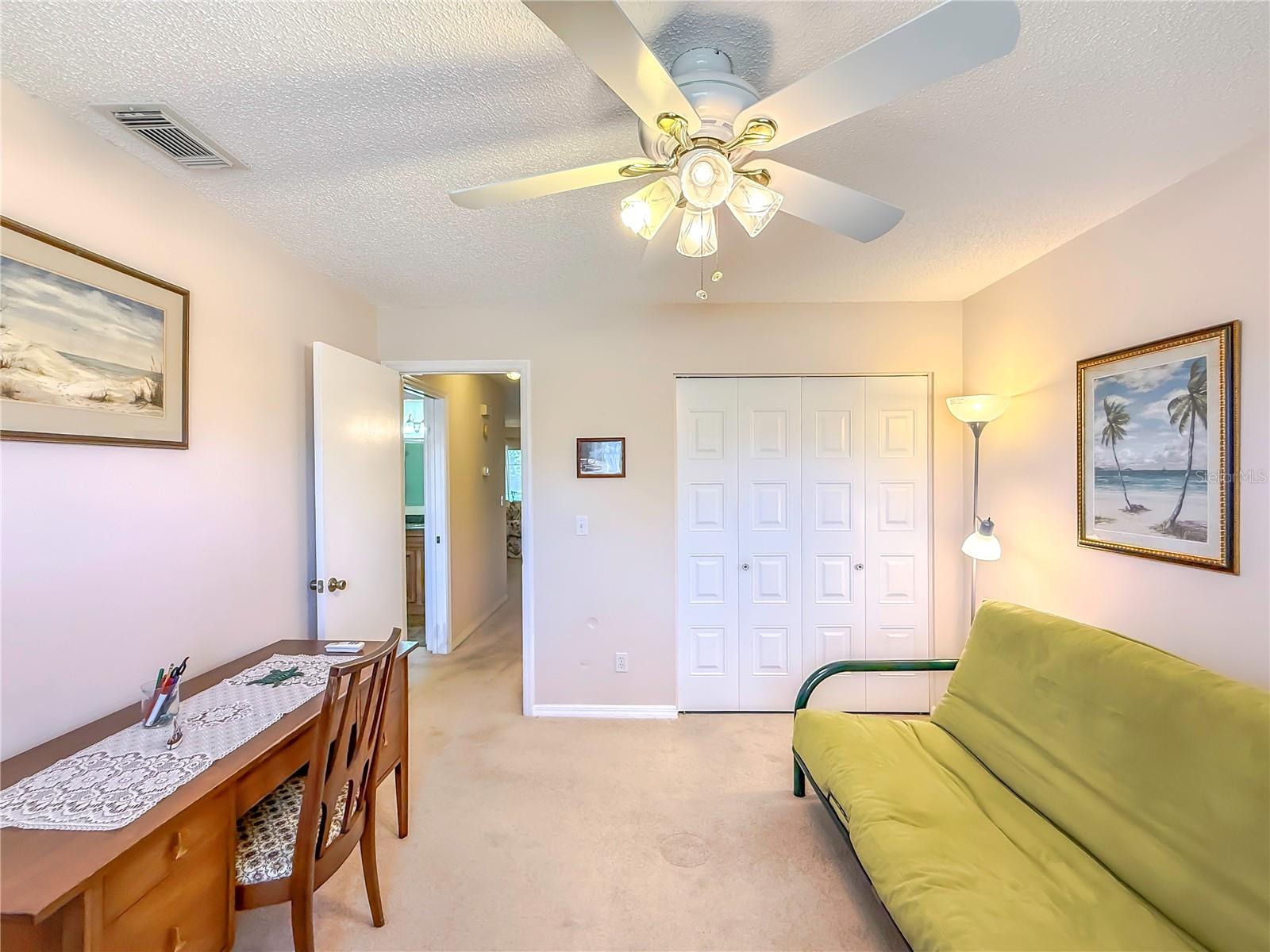 Guest bedroom