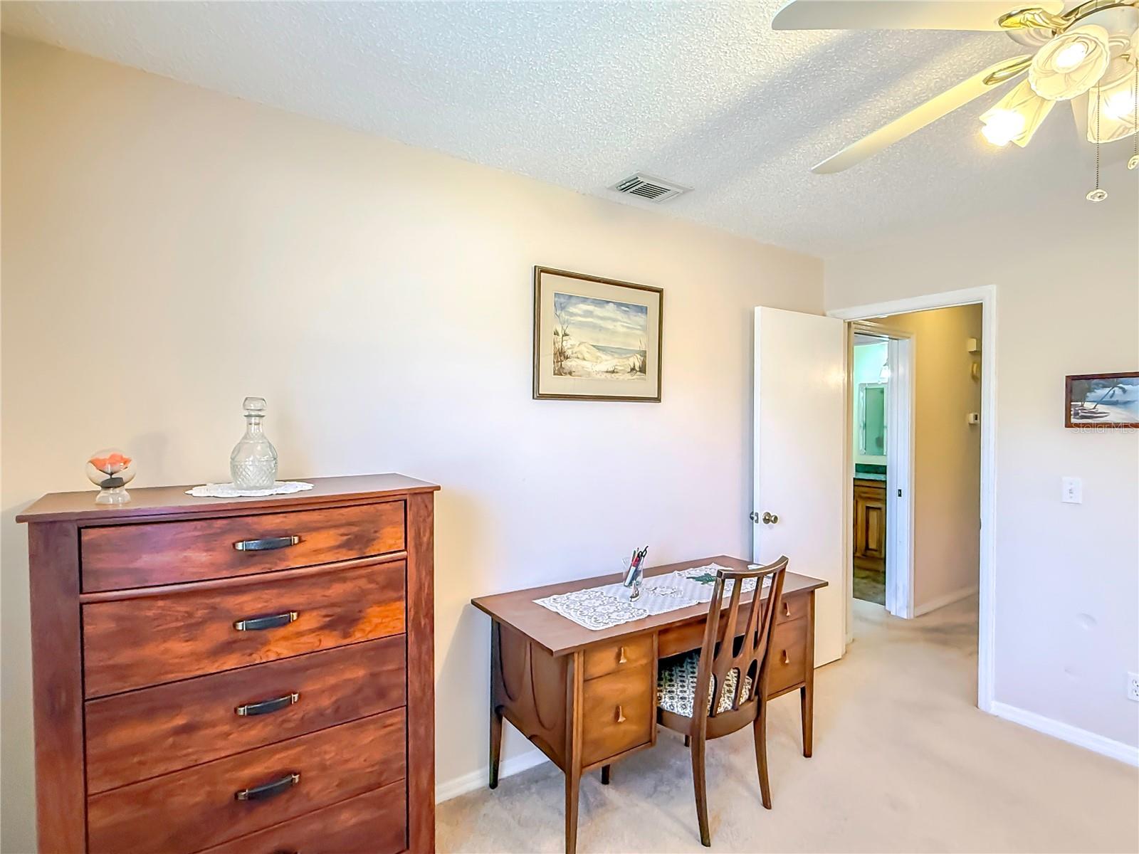 Guest bedroom