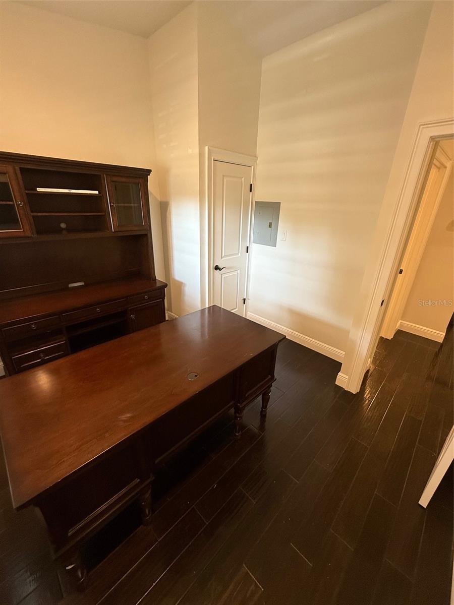 2nd Floor Bedroom 4/Office