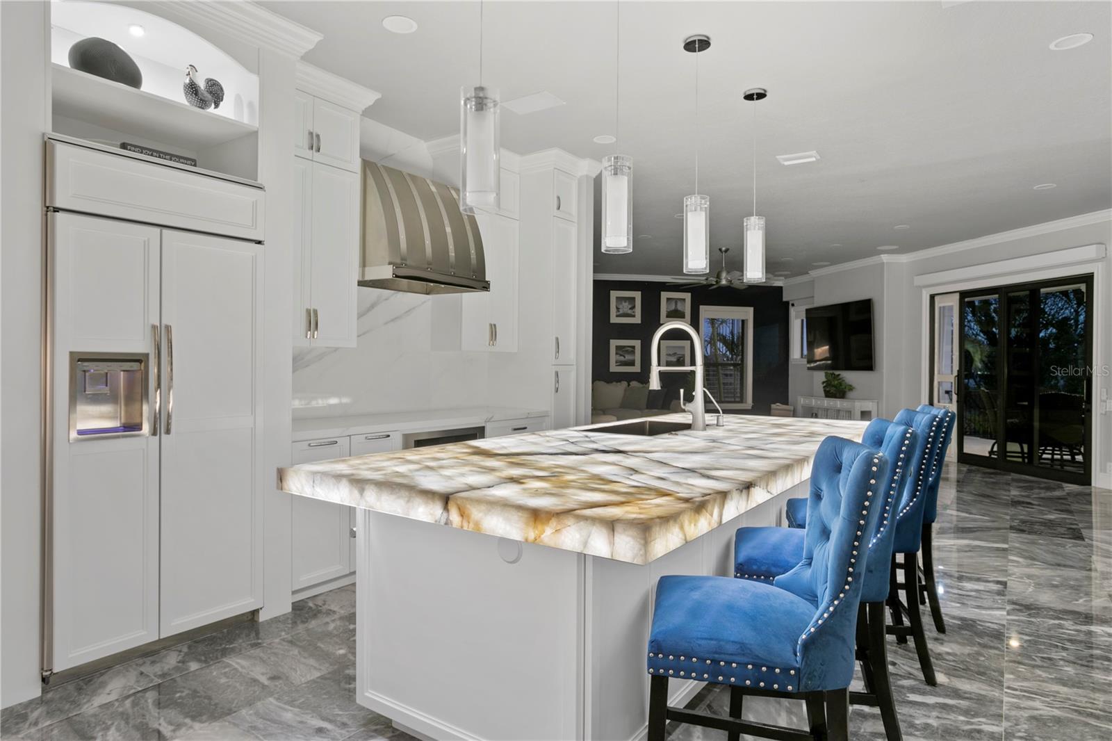 Illuminated kitchen island
