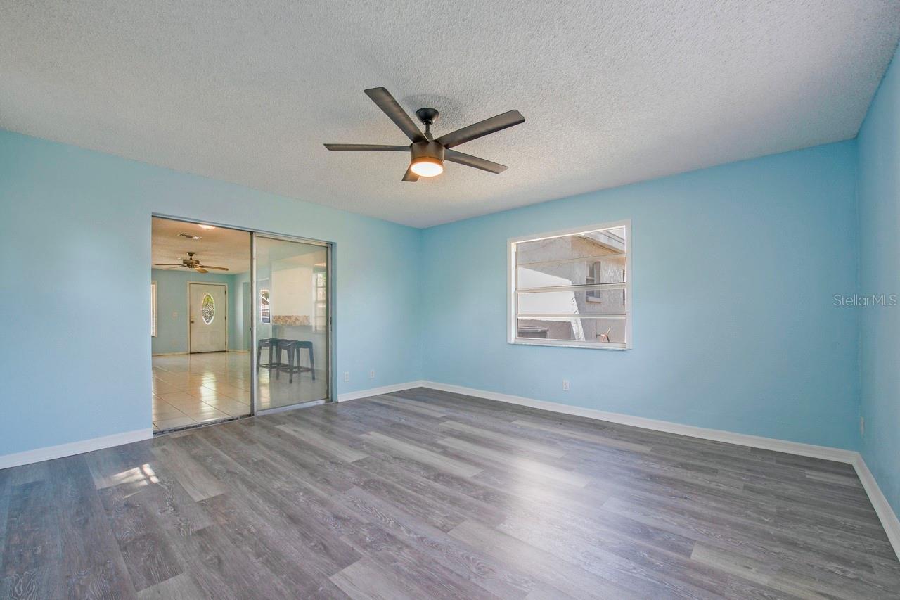 Enclosed Patio - view from side yard door