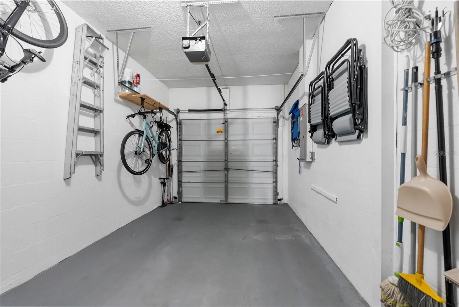 garage