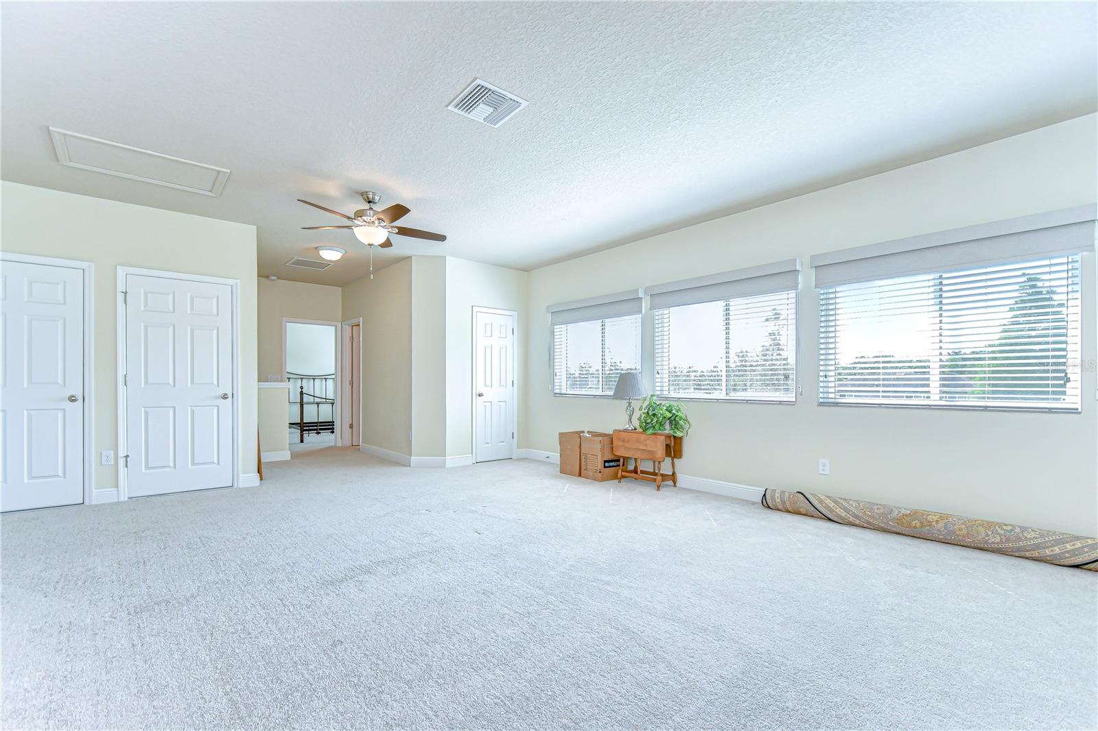Oversized bonus room with walk-in storage!
