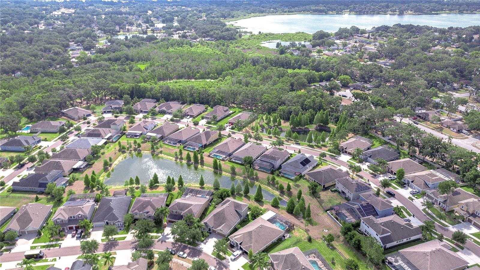 Convenient access to shopping, dining, and top-rated schools!