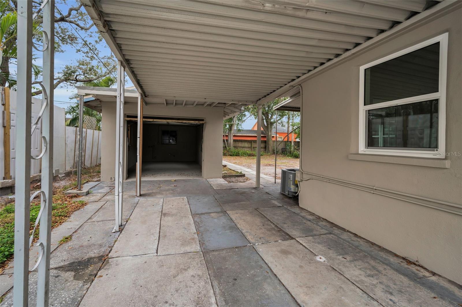Detached One Car Garage