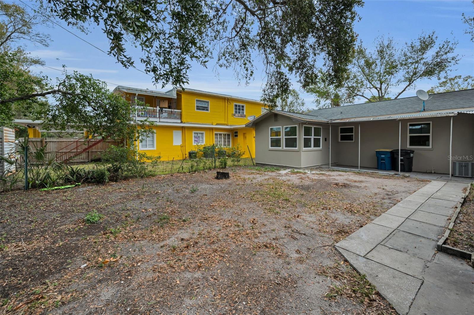 Large Backyard with so many possibilities!