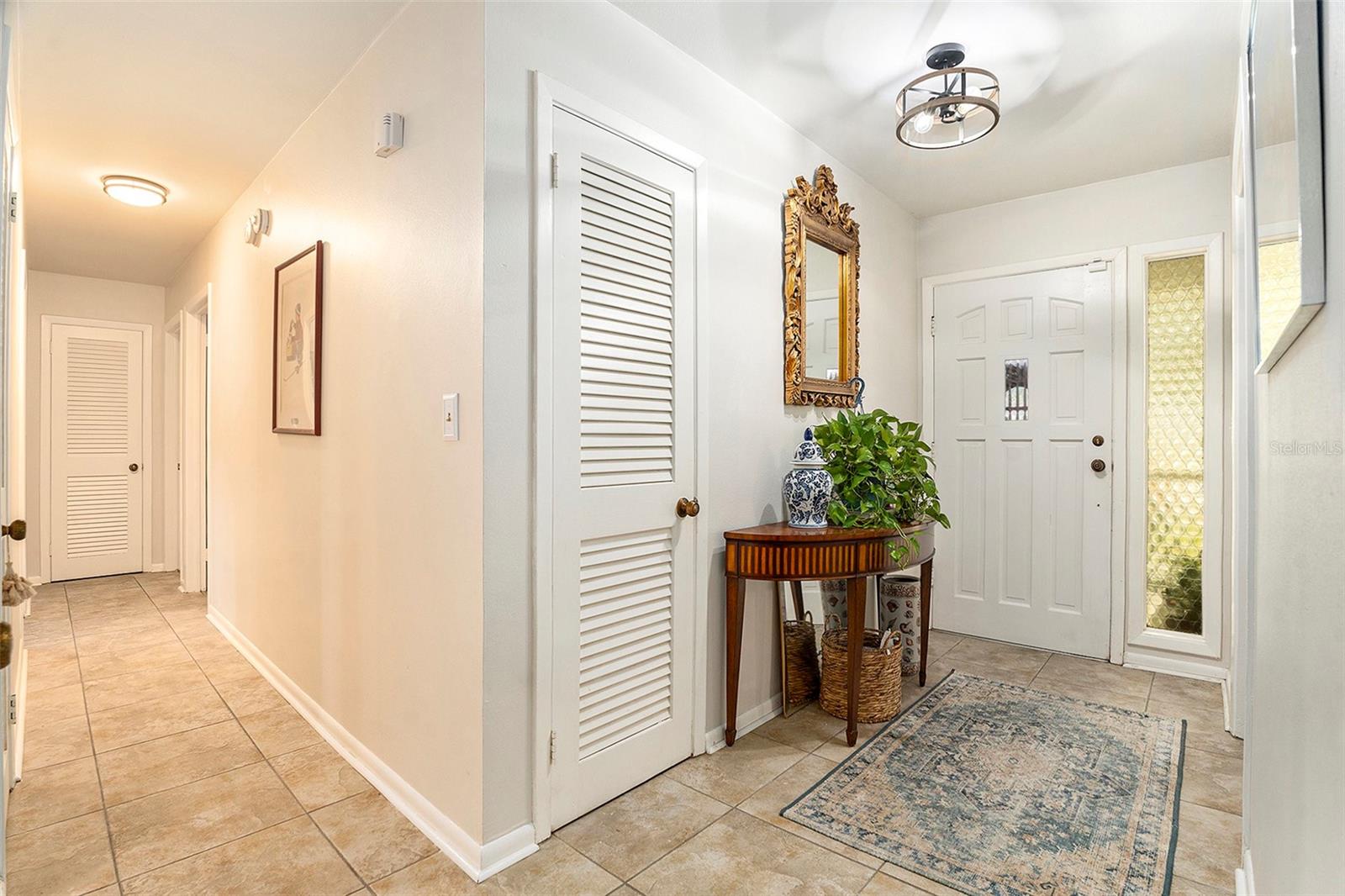 626 Marphil Loop, Brandon, FL 33511 -Ebtry