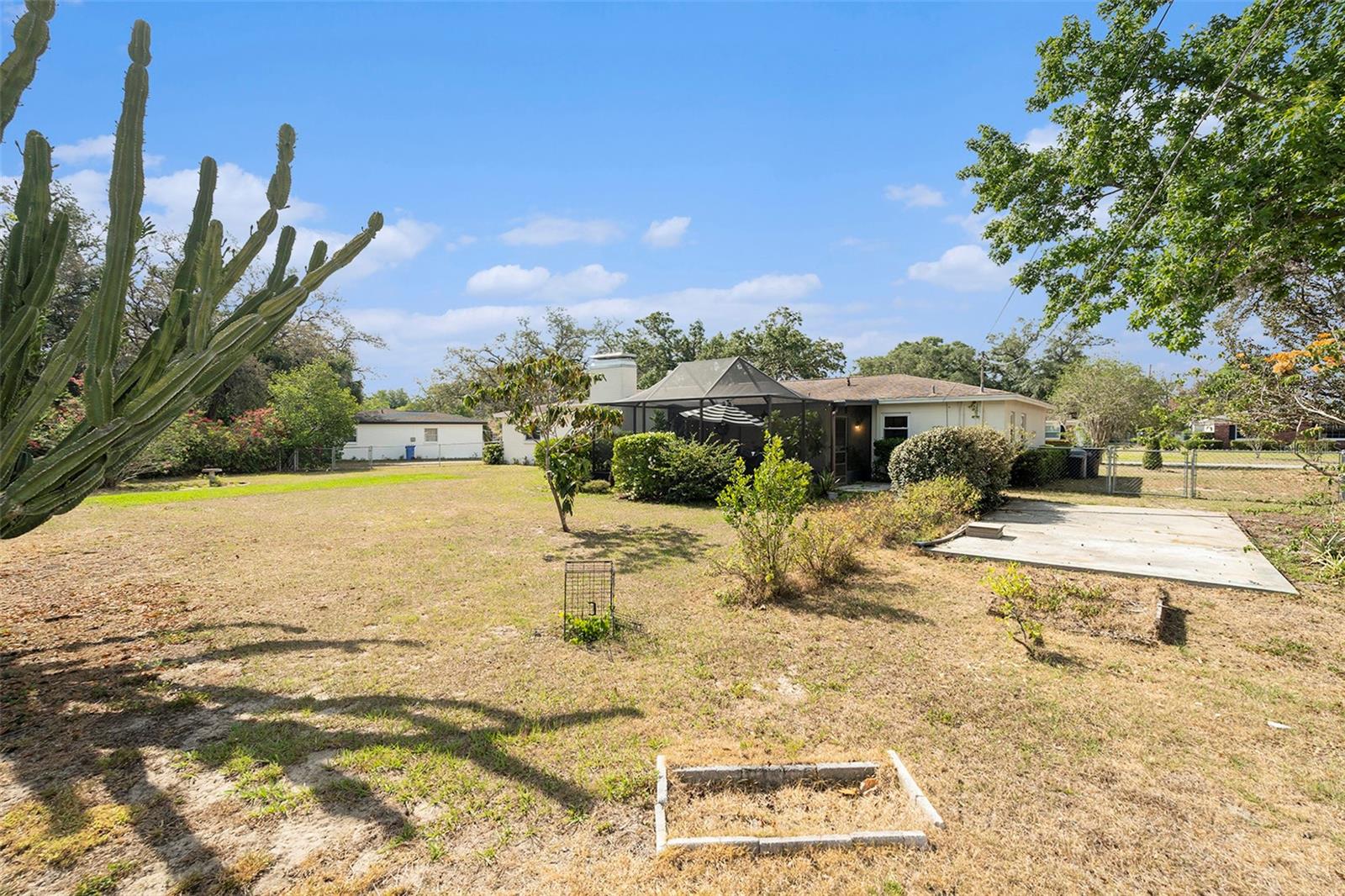 626 Marphil Loop, Brandon, FL 33511 - Backyard