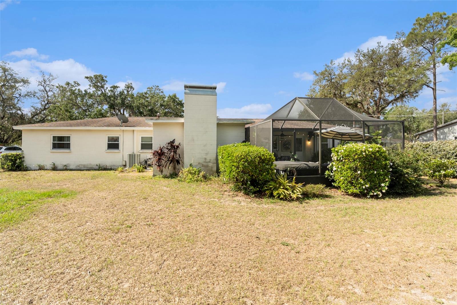 626 Marphil Loop, Brandon, FL 33511 - Backyard