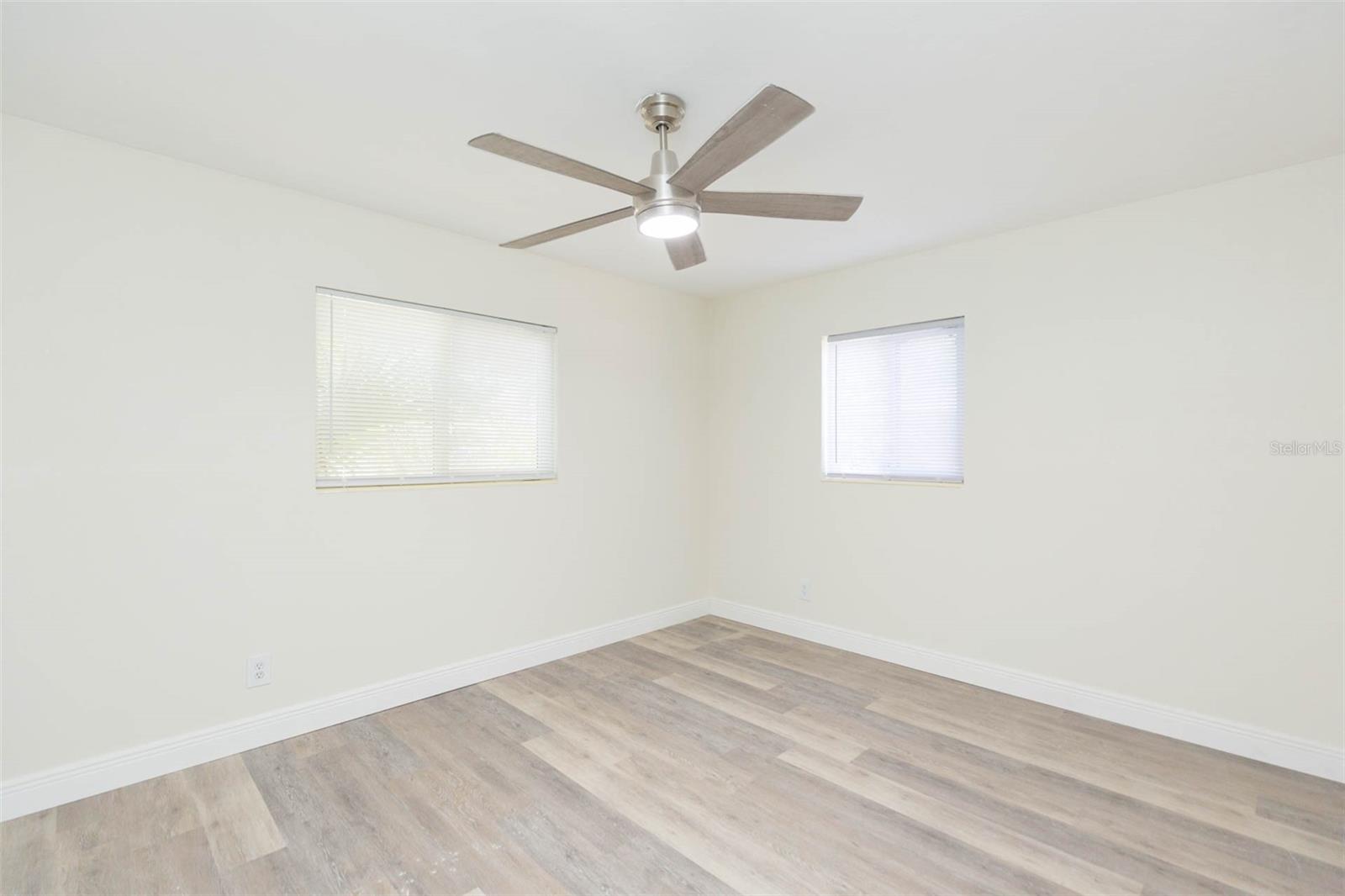 Large Bedroom