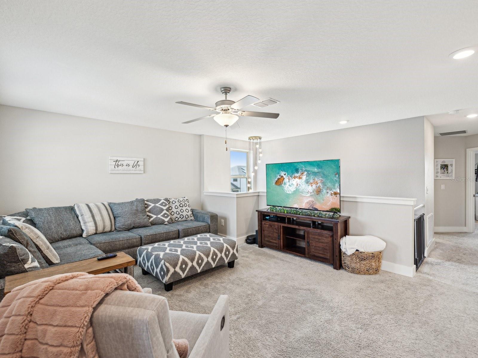 Bonus space upstairs