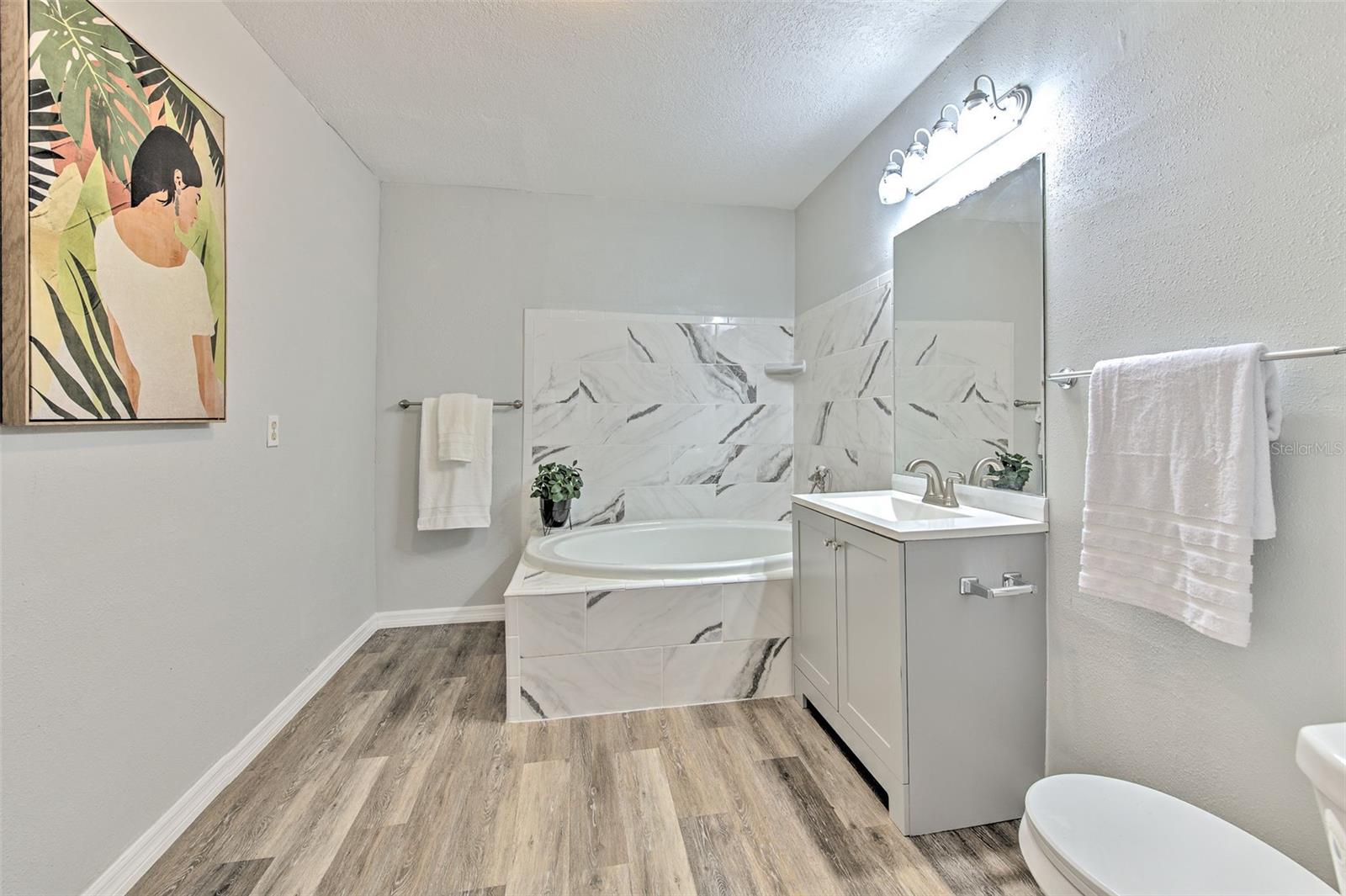 master bathroom with garden tub!