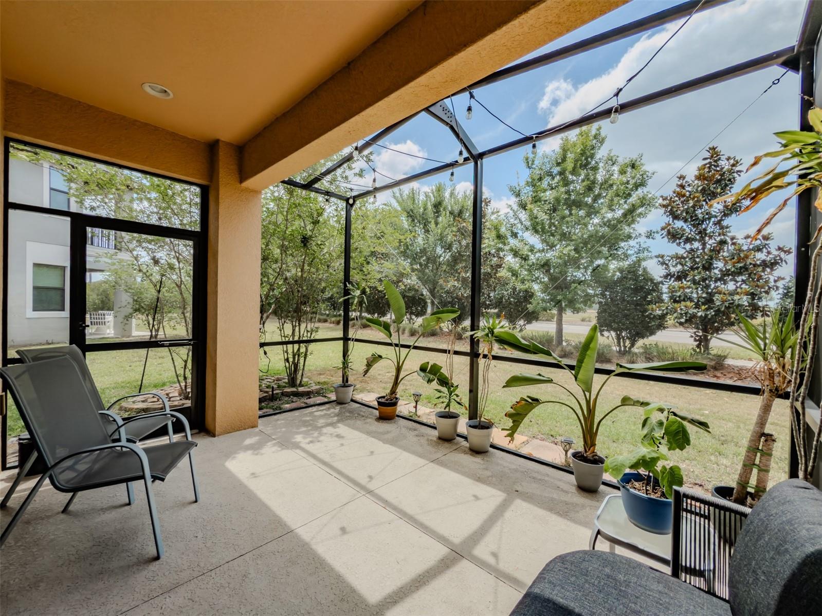 1st Floor Extended Screen Lanai