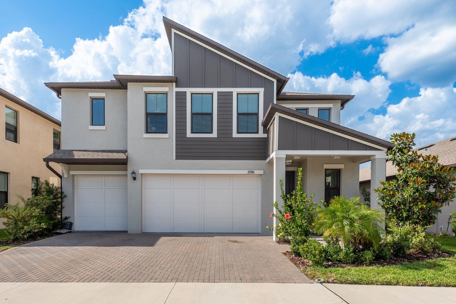 Front of beautiful executive home