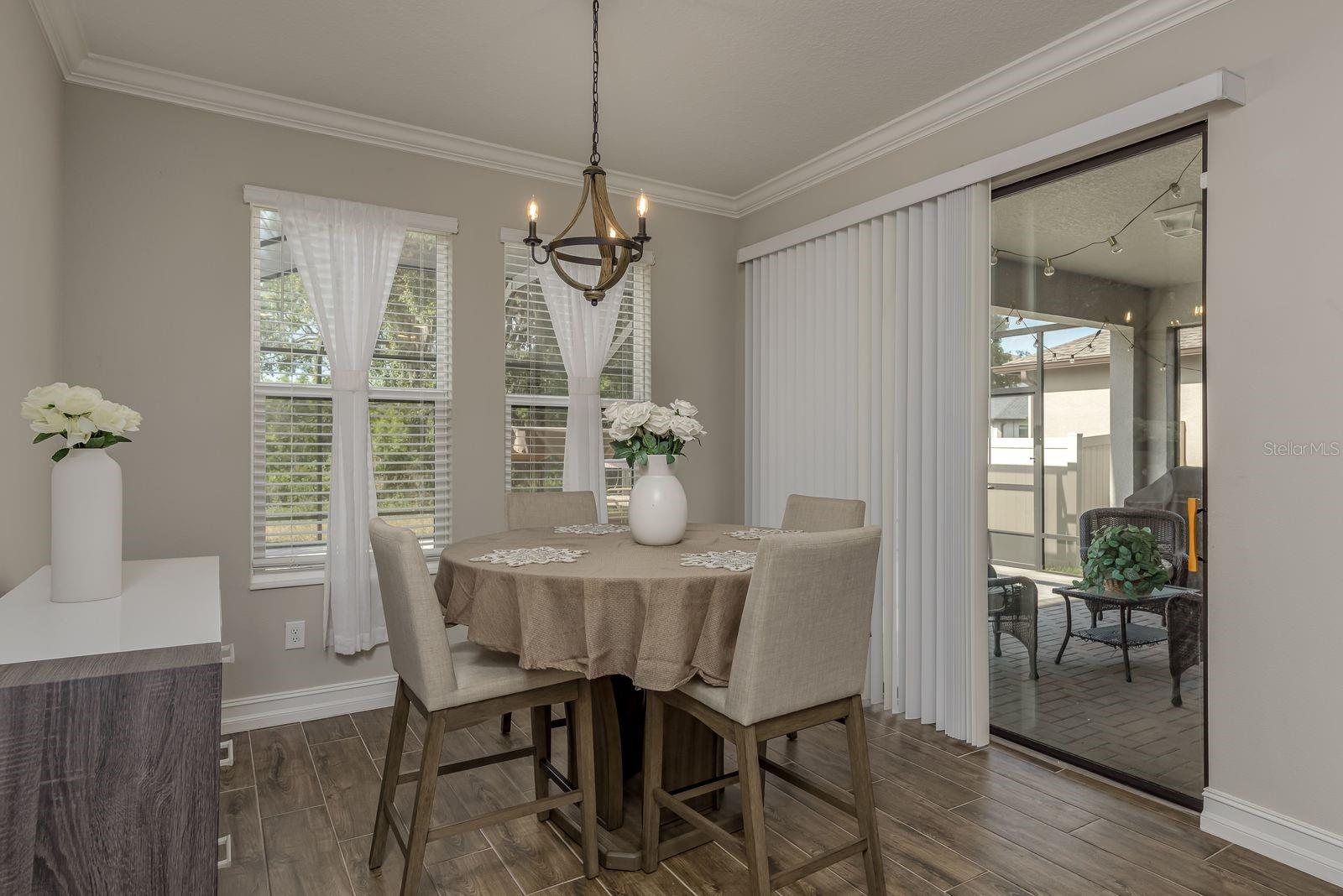Breakfast nook