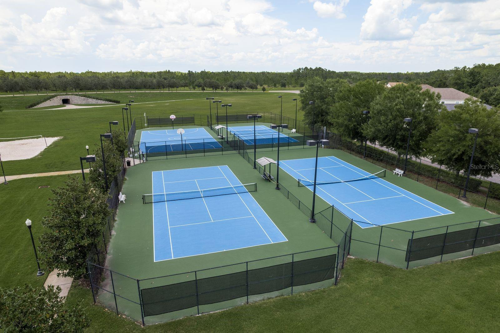 Connerton Club House tennis and pickle ball courts