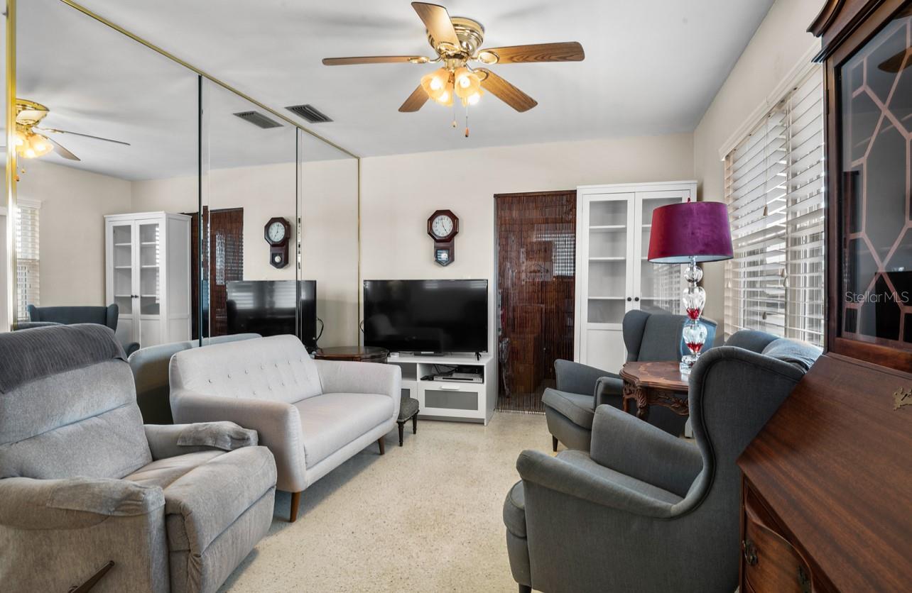 Living Room / Office entry way