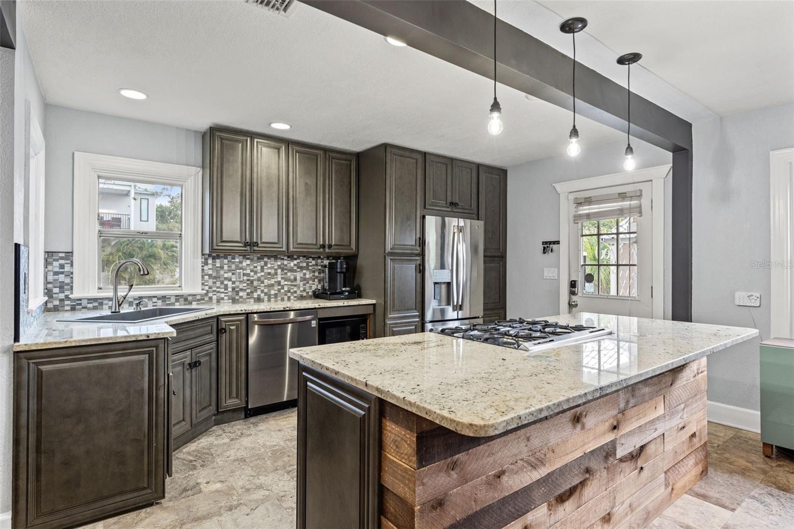 Main Home Kitchen