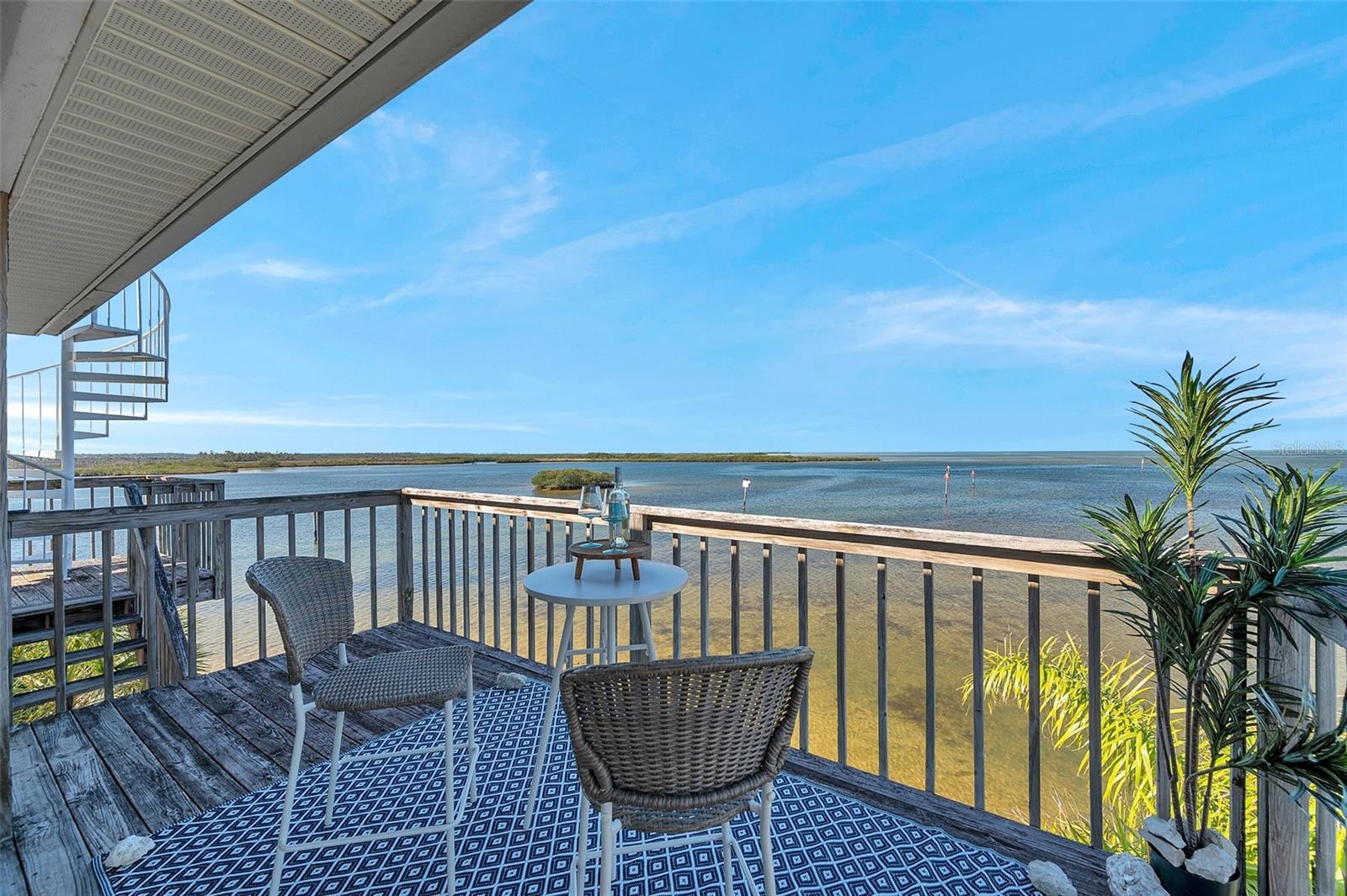 Second Floor Deck