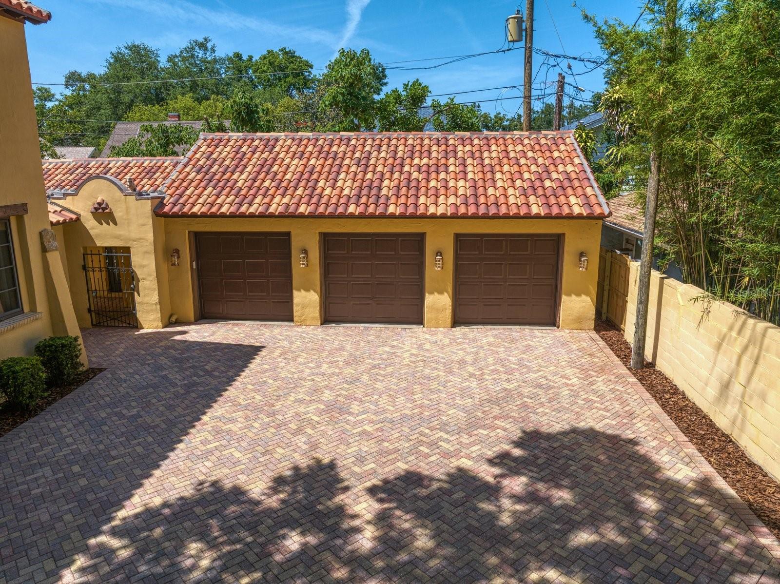 3-Car Garage