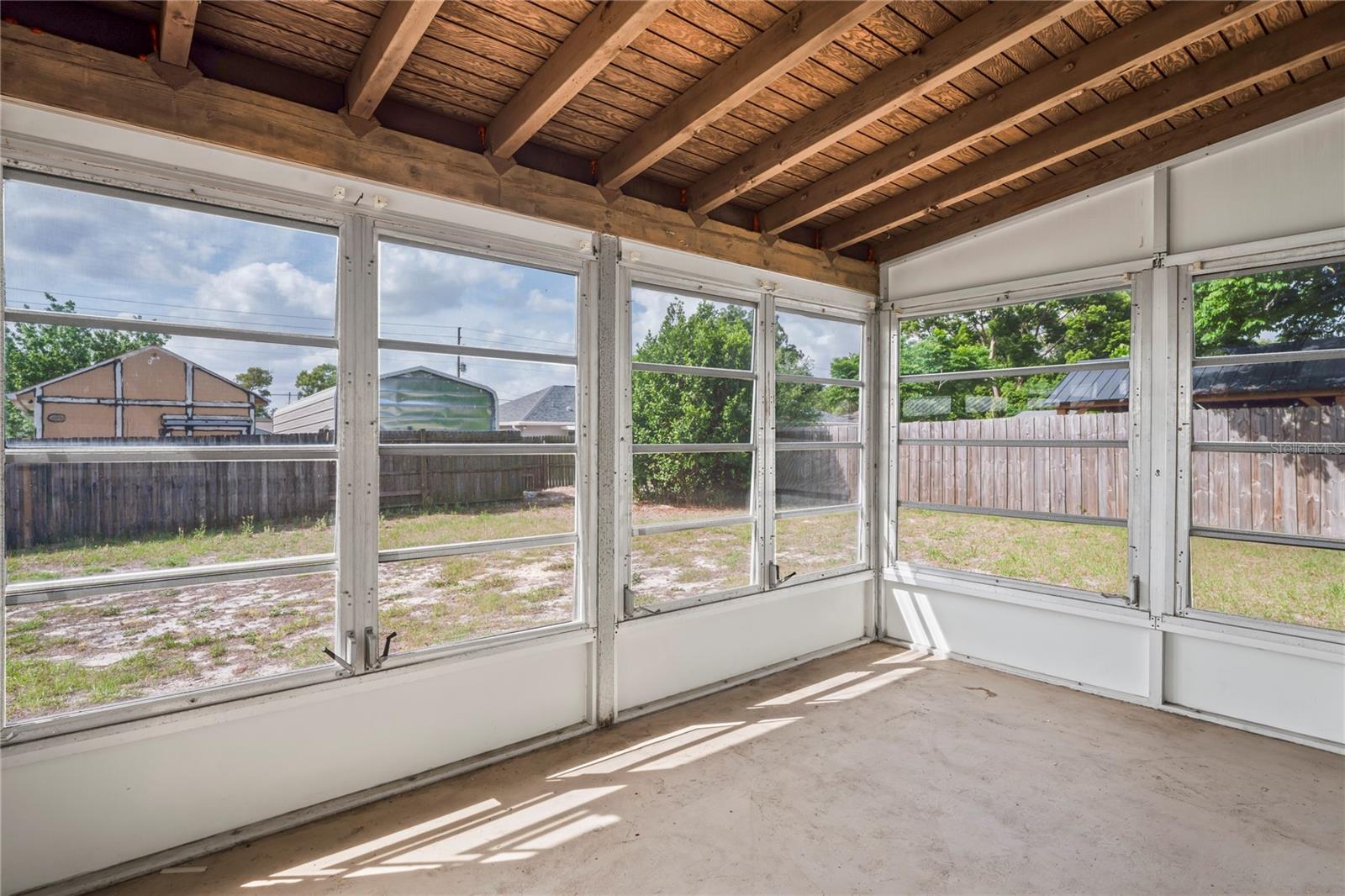 Lanai Covered/Enclosed