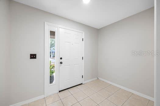 Large Entryway!