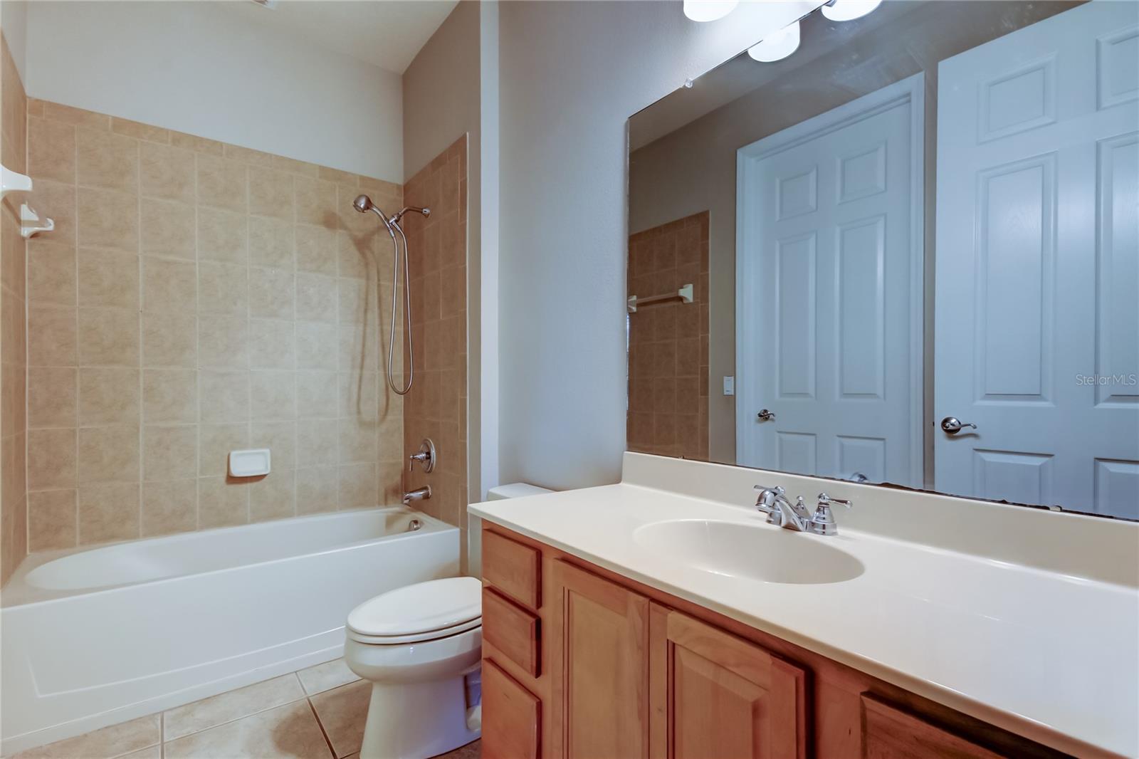 Main bath connected to 2nd bedroom