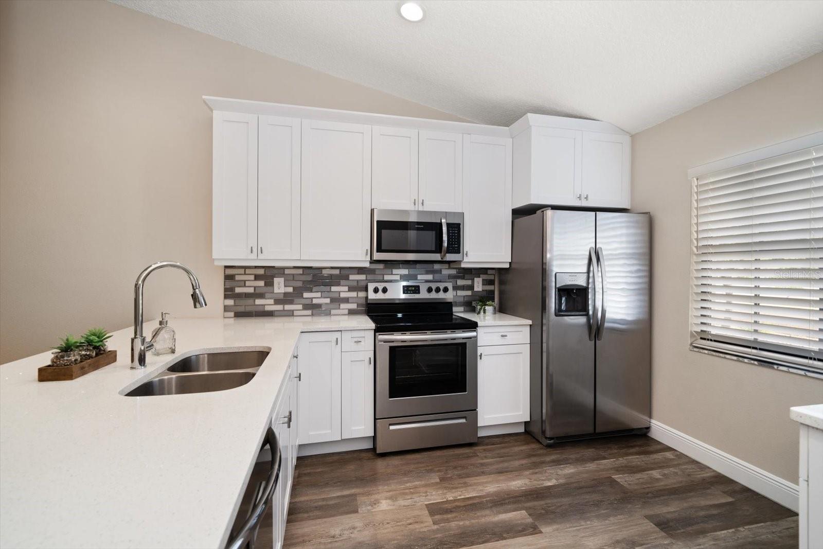 Beautiful Kitchen with Great Storage