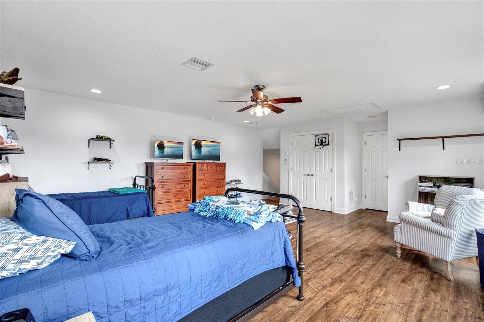 Upstairs Bonus with Half Bath