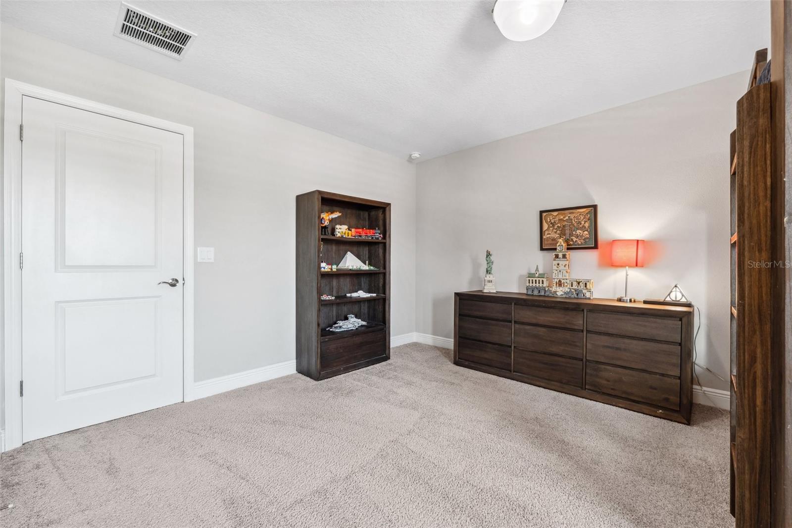Upstairs Bedroom 2