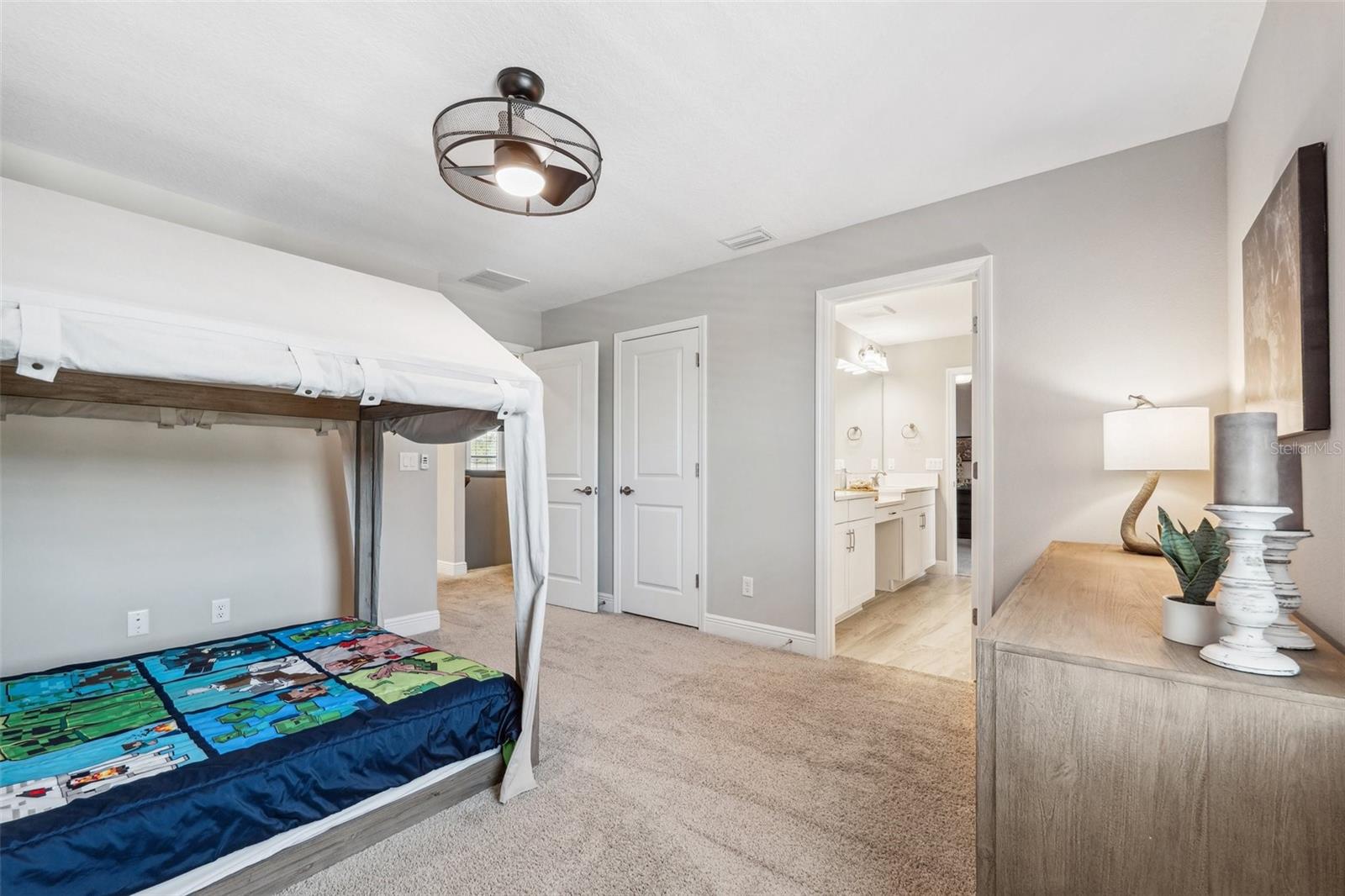 Upstairs Bedroom 3