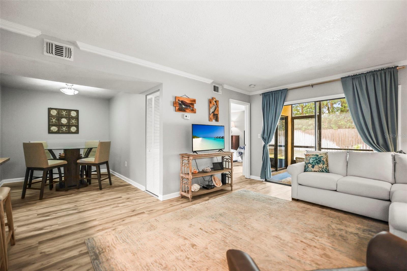 Living and dining room