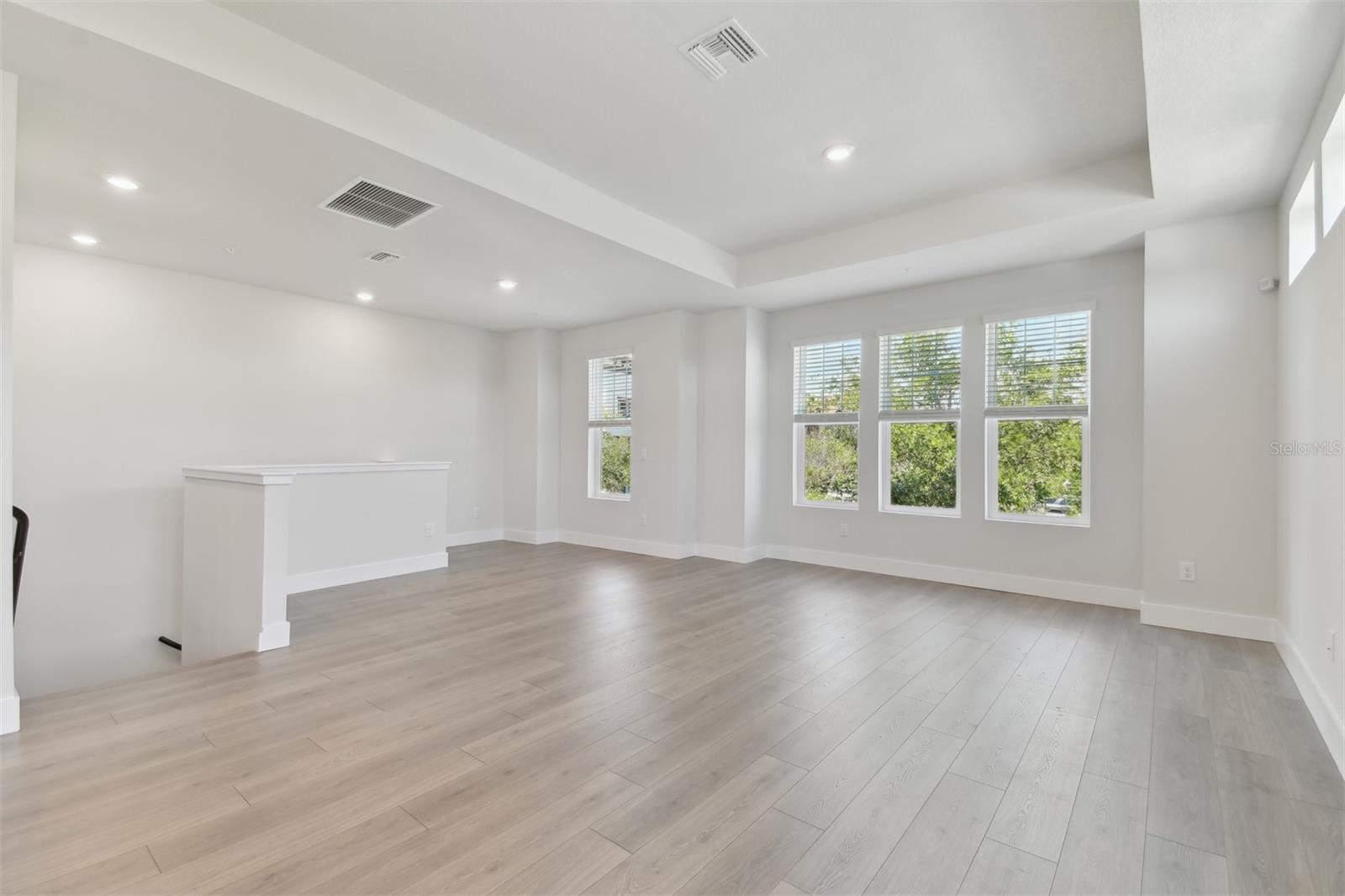 Family & Dining Room