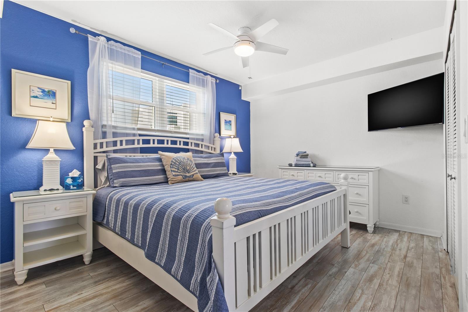 bedrooom 1