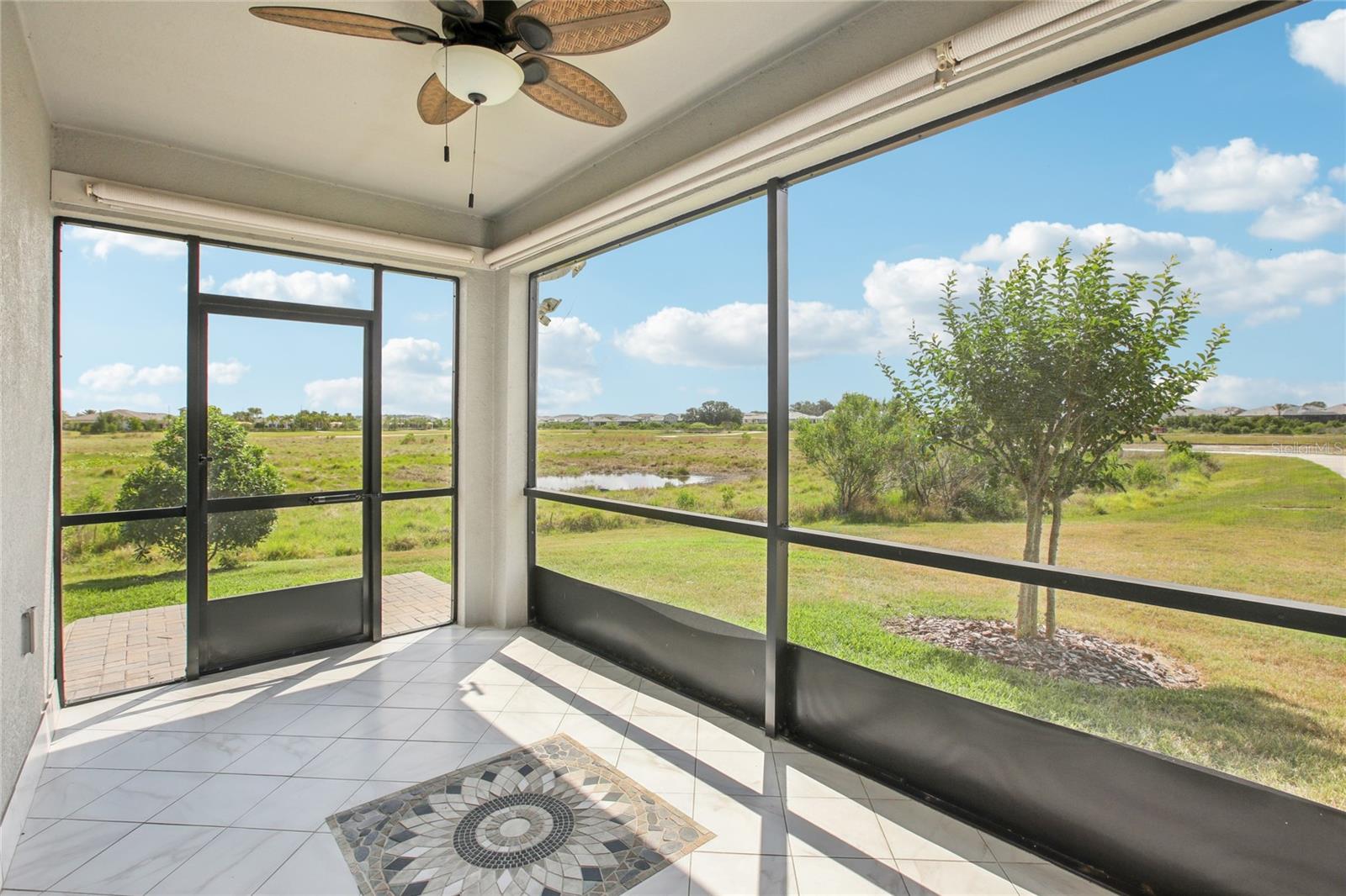 Screened lanai!