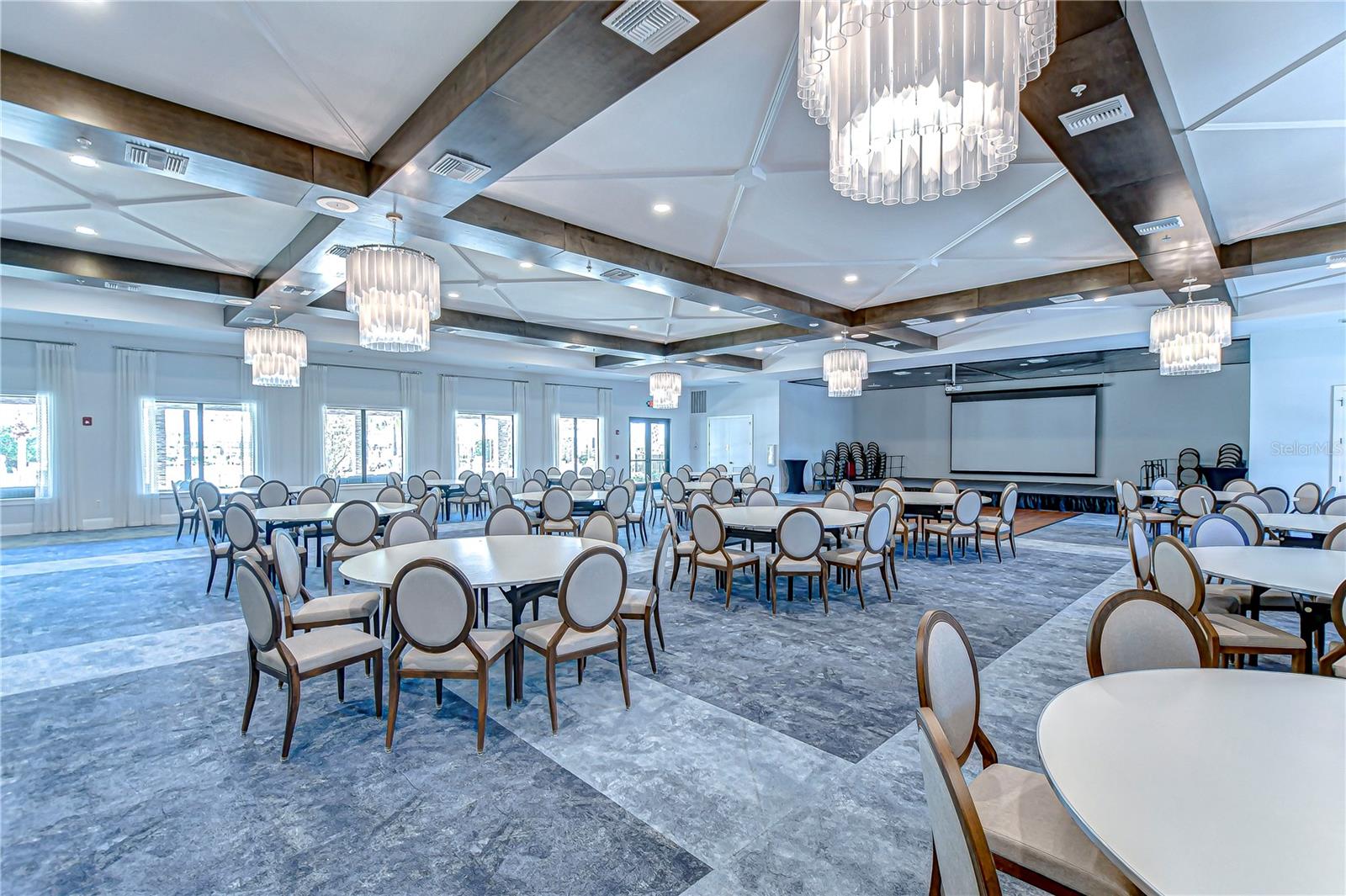 Banquet hall!