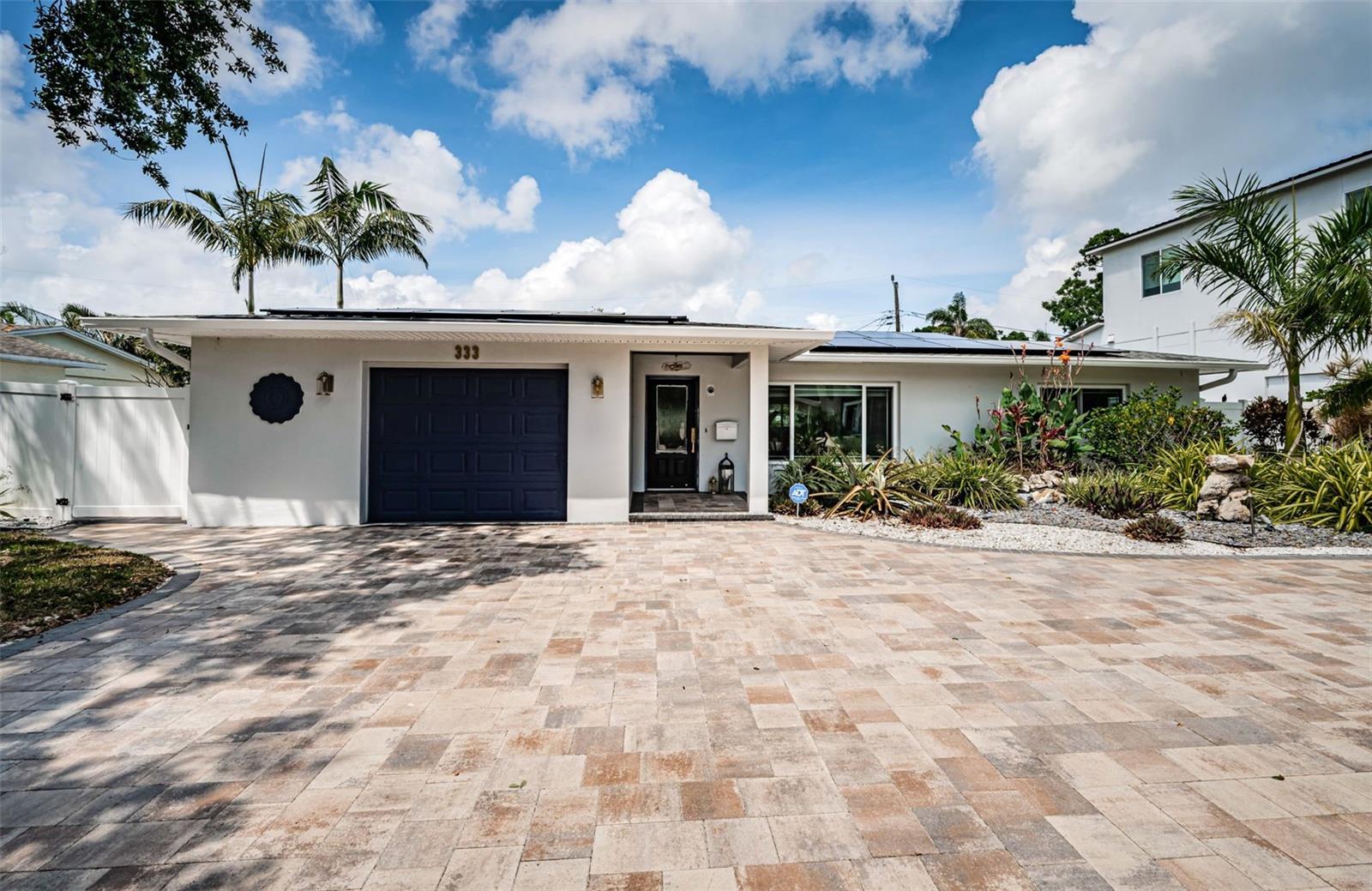 Welcome to 333 Belleair Drive NE!