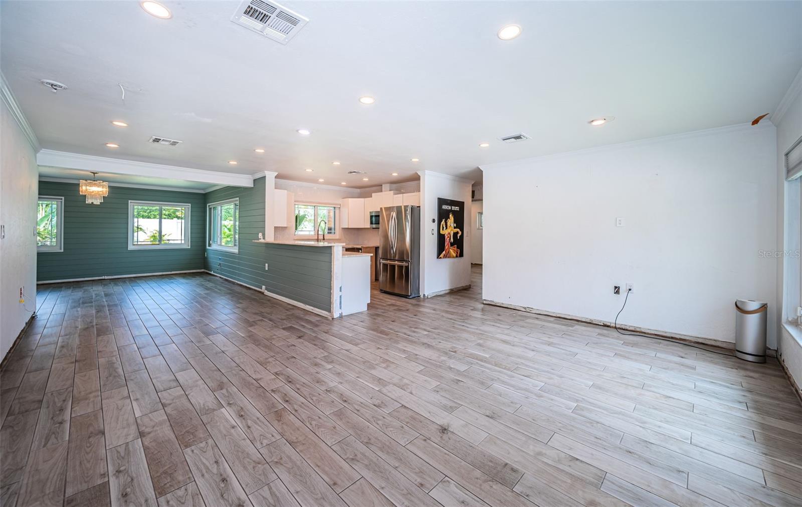 Living/Dining Space