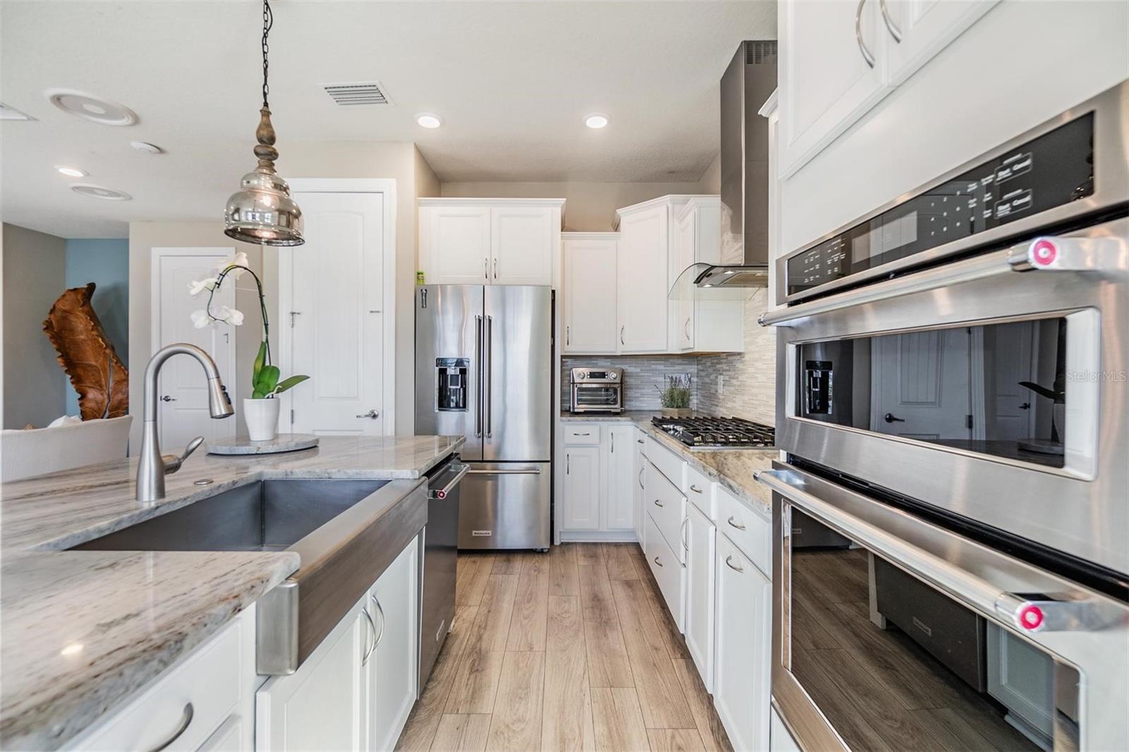 top of the link Kitchen Aid appliances
