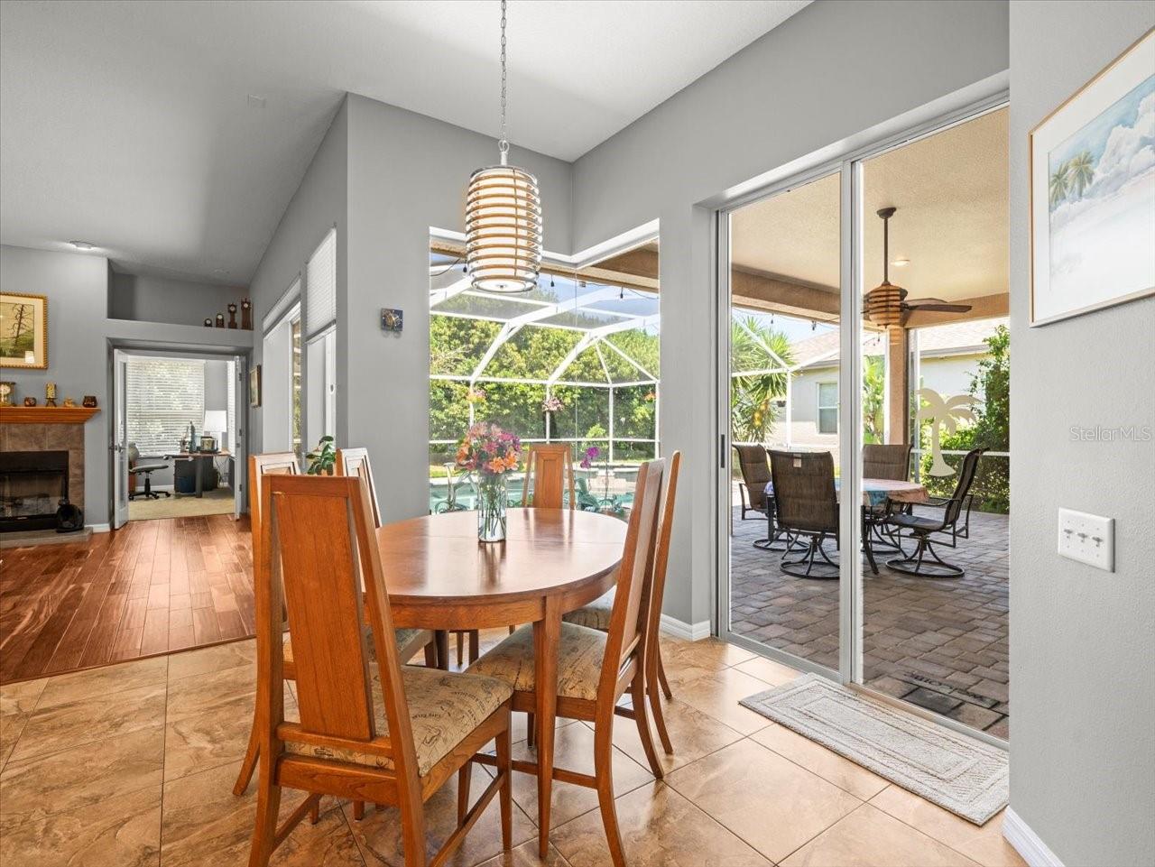 Breakfast Nook