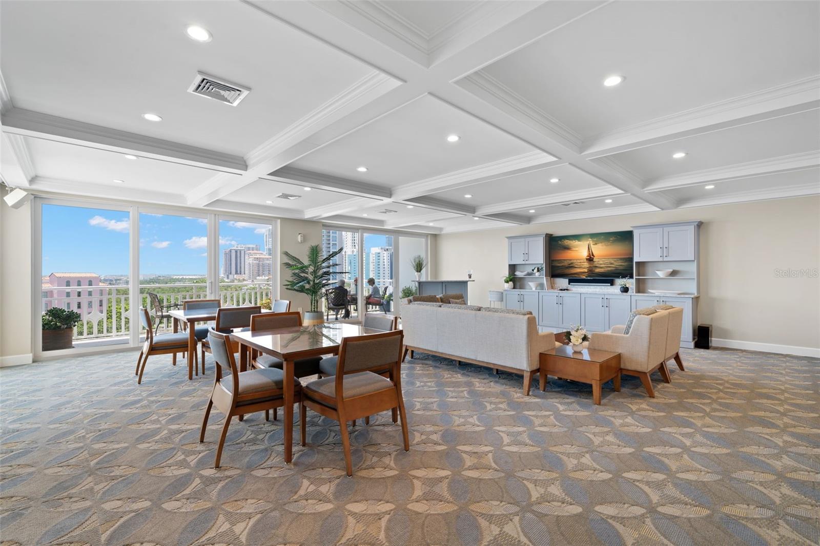 9th Floor "Harbour Room" community room